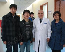治好胃溃疡 身体学习两不误